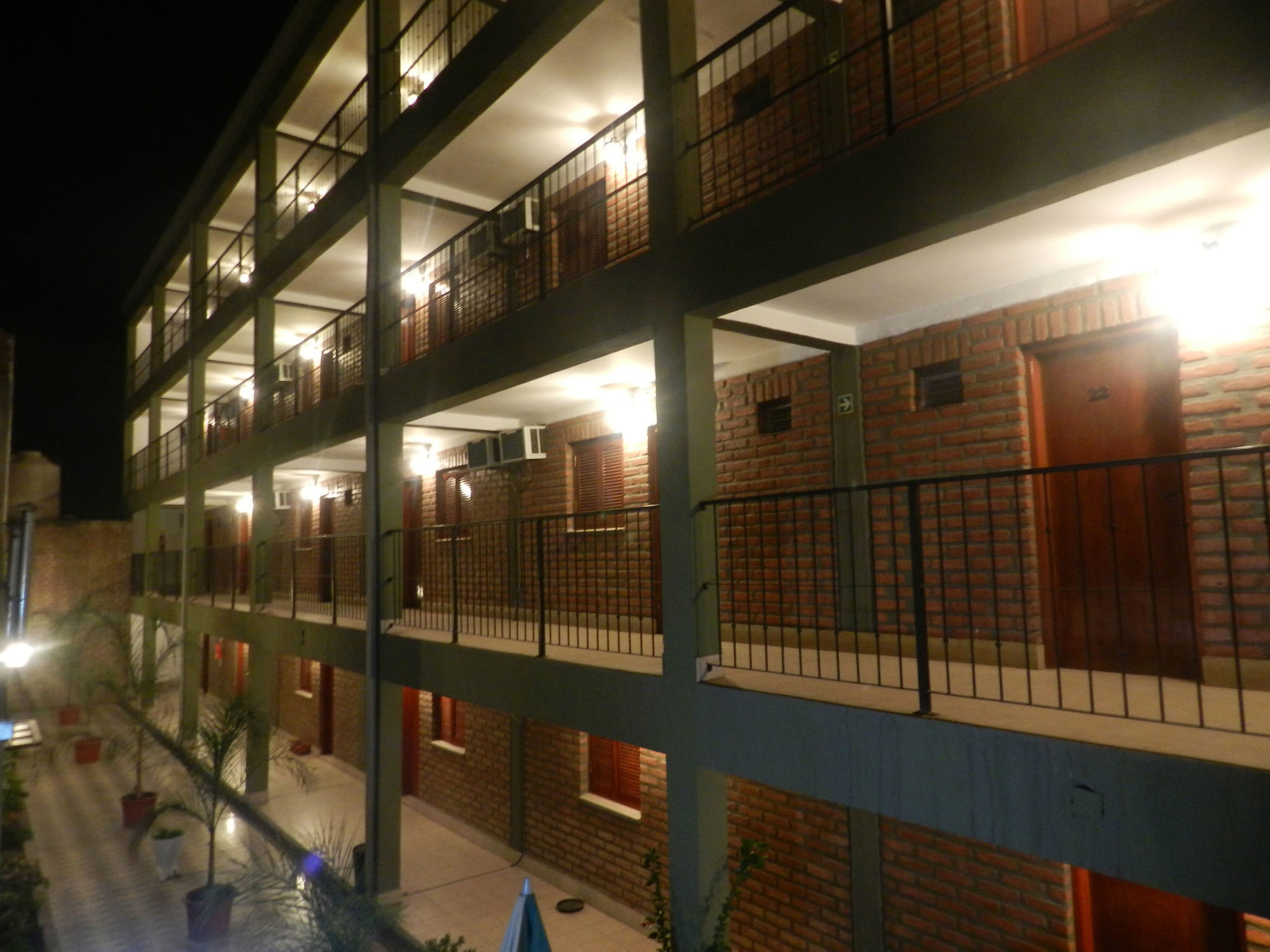Hotel Buenos Aires Salta Eksteriør bilde